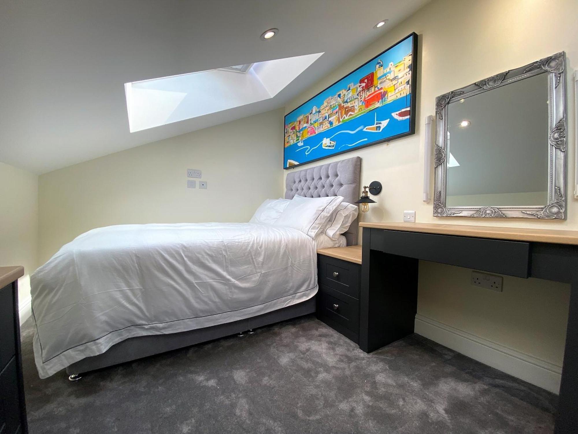 Superb Townhouse Near Vibrant Gloucester Road Bristol Eksteriør bilde
